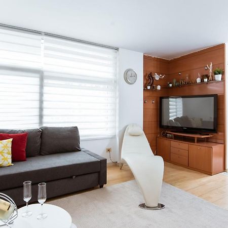 Two Bedroom Townhouse Within 10Min Walk From Beach Barcelona Kültér fotó